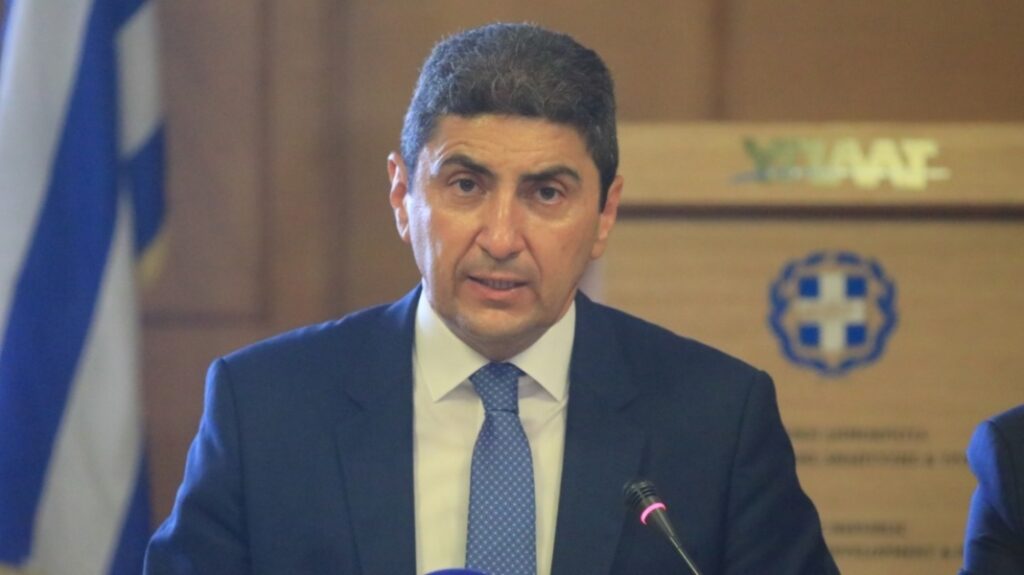 Λευτέρης Αυγενάκης: Καταβάλλονται σήμερα 1,3 εκατ. ευρώ στους πληγέντες αγρότες της Θεσσαλίας