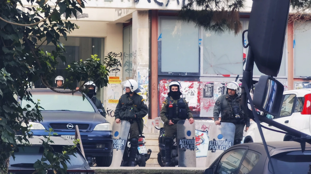 Ζωγράφου: Αλλοδαποί στους 3 προσαχθέντες από την Πανεπιστημιούπολη - Τι βρήκαν στις εστίες