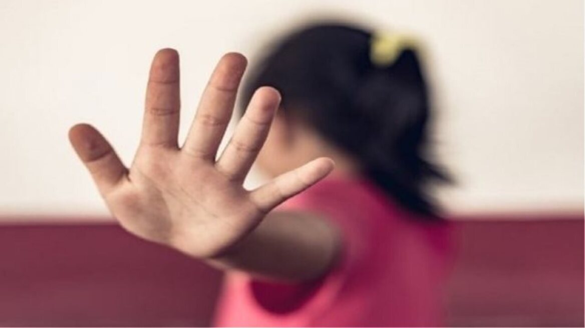 Ζάκυνθος: Σύλληψη πατέρα για ασέλγεια στην 6χρονη κόρη του – Τι κατέθεσε η σύζυγός του