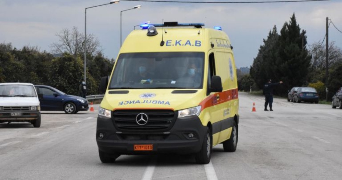 Τροχαίο δυστύχημα στη Βέροια: ΙΧ συγκρούστηκαν μετωπικά - Μια νεκρή, δύο τραυματίες