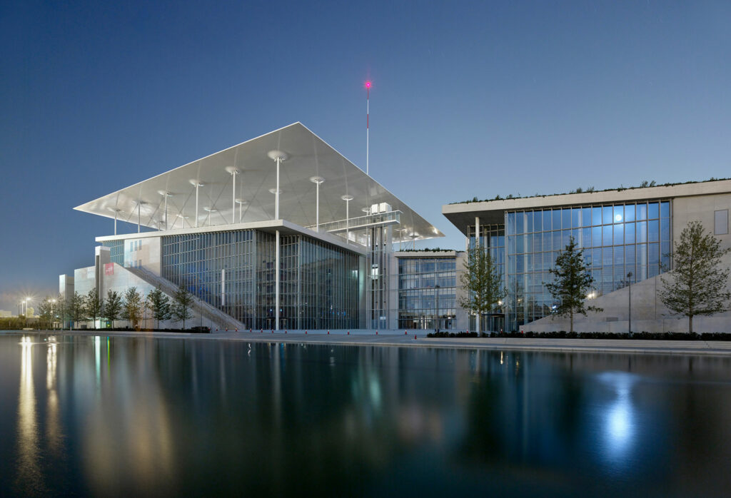 Τέρνα και Renco κατασκευάζουν το πρώτο Data Center της Microsoft