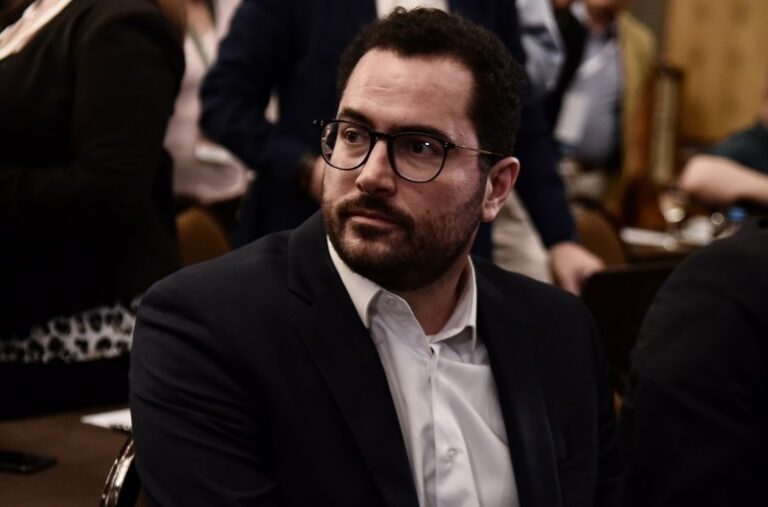 Ανδρέας Σπυρόπουλος: Η διαρροή προσωπικών δεδομένων Ελλήνων του εξωτερικού υπερβαίνει την αποπομπή Ασημακοπούλου