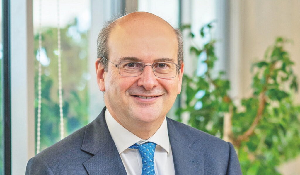 Κ. Χατζηδάκης για Economist: «Η Ελλάδα πέτυχε τη μεγαλύτερη βελτίωση στο επιχειρηματικό περιβάλλον»
