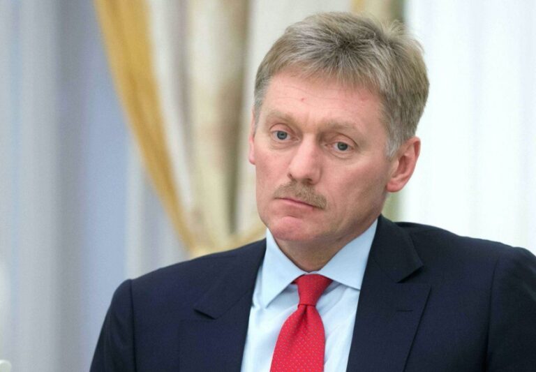 Κρεμλίνο: Ο Πεσκόφ παραδέχεται για πρώτη φορά ότι η Ρωσία «διεξάγει πόλεμο» στην Ουκρανία
