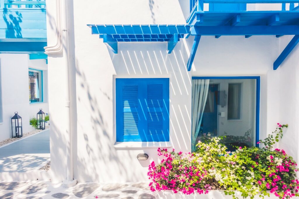Οι αγορές που «υπόσχονται» περισσότερους τουρίστες στην Ελλάδα