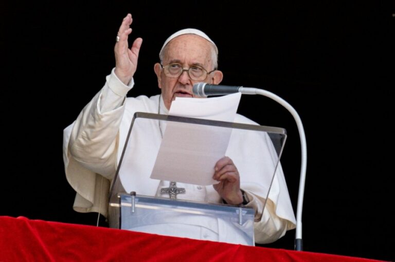 Πάπας Φραγκίσκος: «Ο Κύριος ας μας δώσει ειρήνη για το Πάσχα» - Το συγκινητικό του μήνυμα