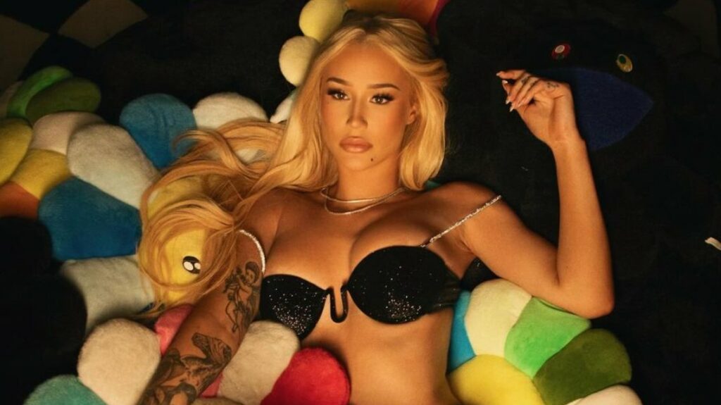 H «βασίλισσα του Only Fans» συνεχίζει να προκαλεί στο Instagram