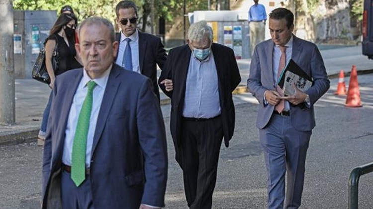 Απολογία Κουτσολιούτσου: Για τα οικονομικά στην Ασία δεν είχα ιδέα – Τα είχαν αναλάβει άλλοι