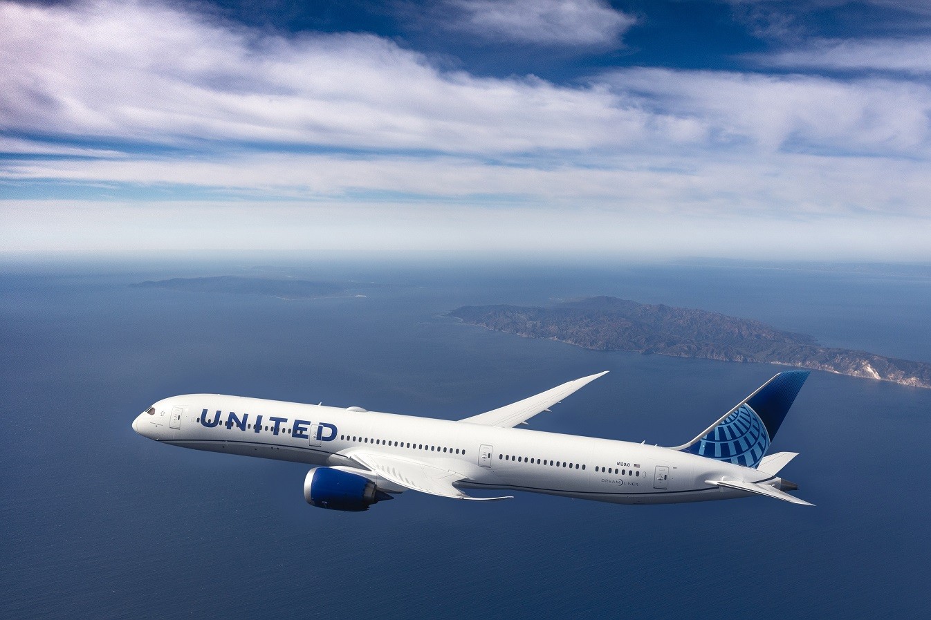 United Airlines: Επεκτείνει τις εποχικές πτήσεις της από την Αθήνα προς Newark και Washington D.C.