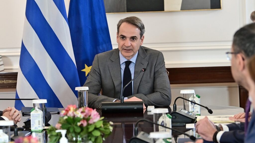 Κυριάκος Μητσοτάκης στο υπουργικό: Στα 830 ευρώ ο κατώτατος μισθός από 1η Απριλίου