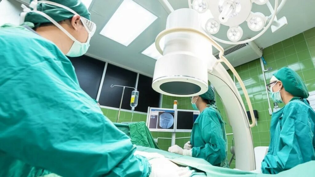 Γερμανία: Ετοιμάζει νοσοκομεία ακόμα και για στρατιωτική σύρραξη