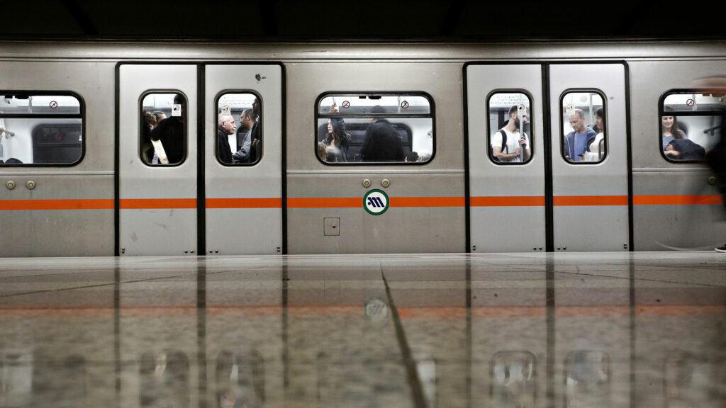 Μετρό: Θα λειτουργεί την Πρωτομαγιά από 9πμ έως 9μμ