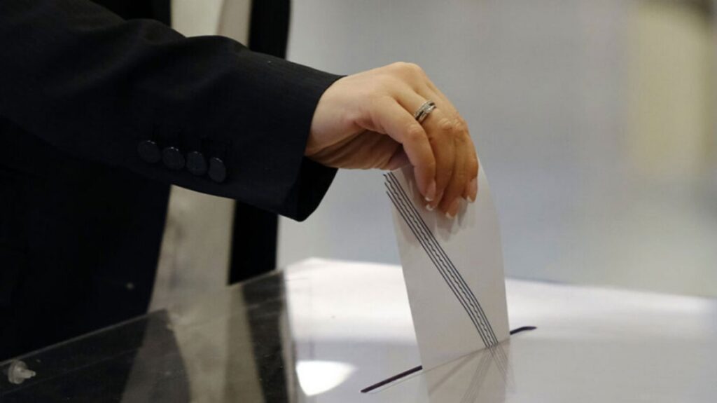 Δημοσκόπηση Interview: Προβάδισμα της ΝΔ με 12,9% έναντι του ΣΥΡΙΖΑ