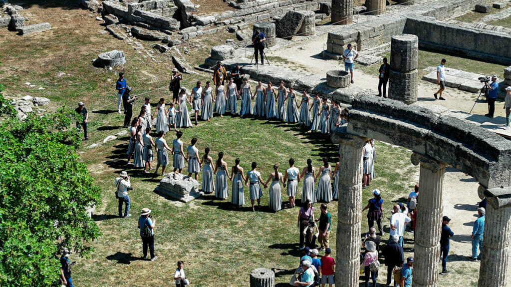 Εντυπωσιακές εικόνες από την πρόβα της τελετής αφής της Ολυμπιακής Φλόγας