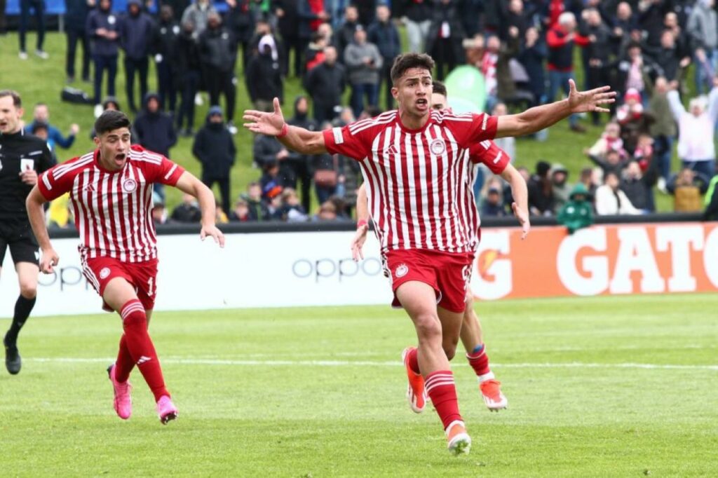Θρύλος είσαι! Στον τελικό του UEFA Youth League ο Ολυμπιακός – Νίκησε στα πέναλτι τη Ναντ