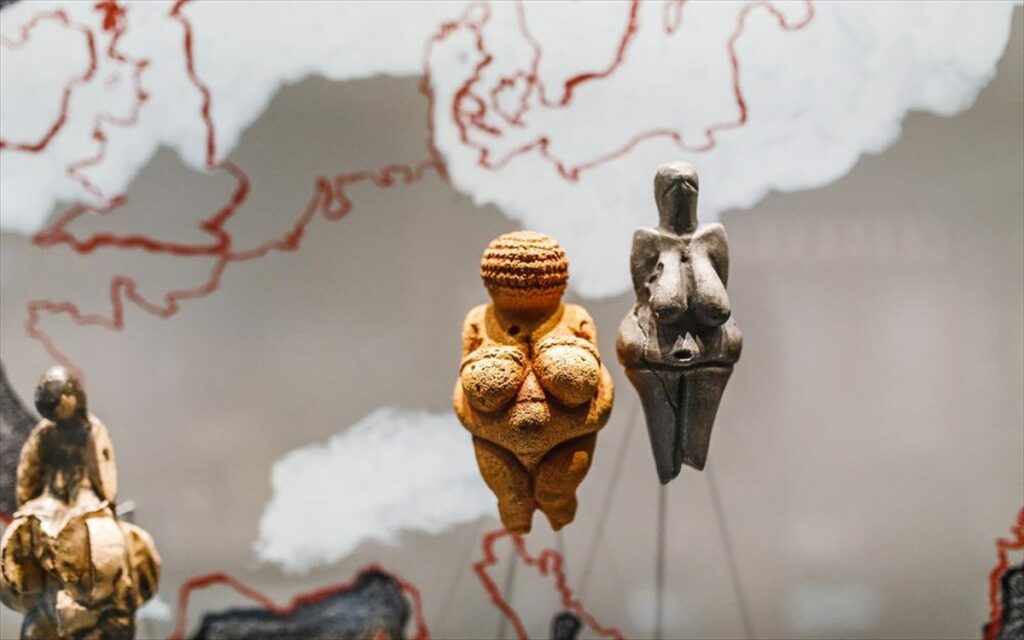 μικροσκοπική Αφροδίτη του Willendorf