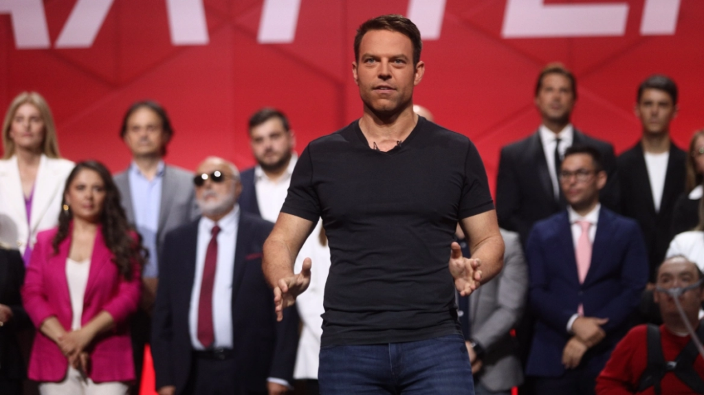 Αμηχανία στον ΣΥΡΙΖΑ για το ευρωψηφοδέλτιο: Οι αιχμές Κασσελάκη για το «θαύμα» και το «Αλέξη έλα πάνω» στον Τσίπρα