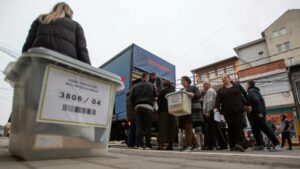 Δημοψήφισμα στο βόρειο Κόσοβο - Απέχουν οι Σέρβοι κατ' εντολή Βελιγραδίου