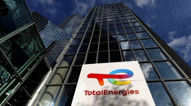 TotalEnergies: Κατασκευάζει κόμβο LNG στο Ομάν με στόχο την αγορά ναυτιλιακών καυσίμων