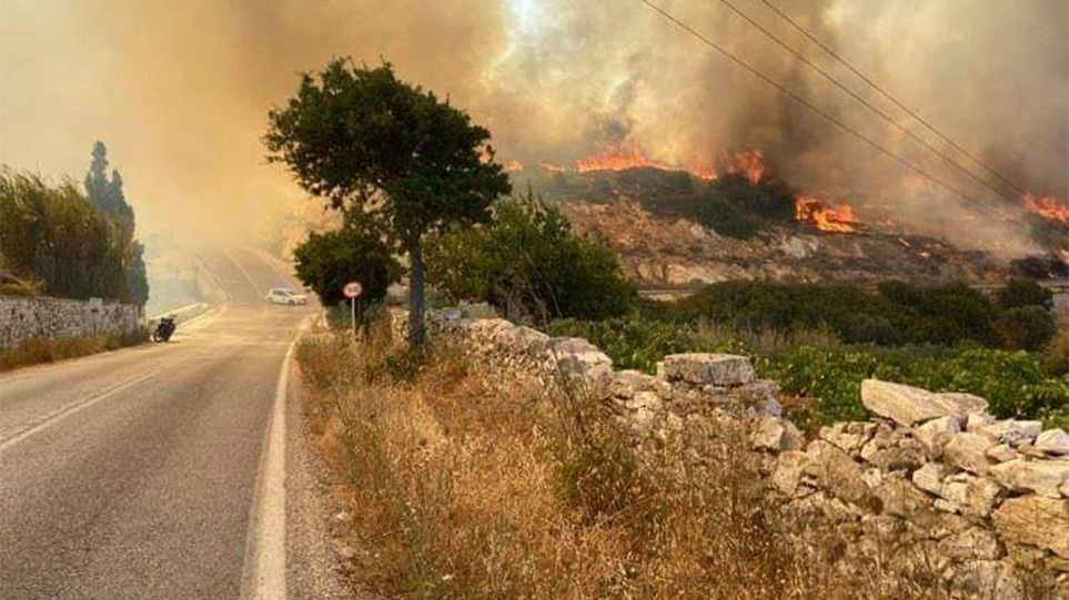 Στην περιοχή Πυργάκι της Παροικιάς - Πνέουν ισχυροί άνεμοι