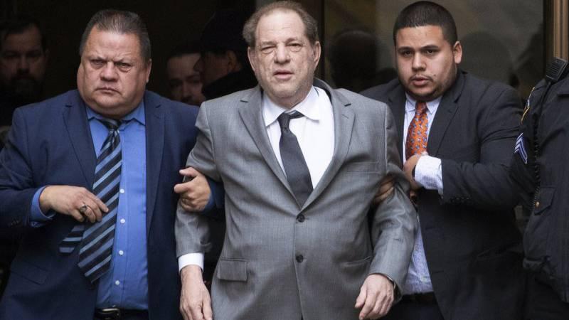 240426073955_200225101143_weinstein