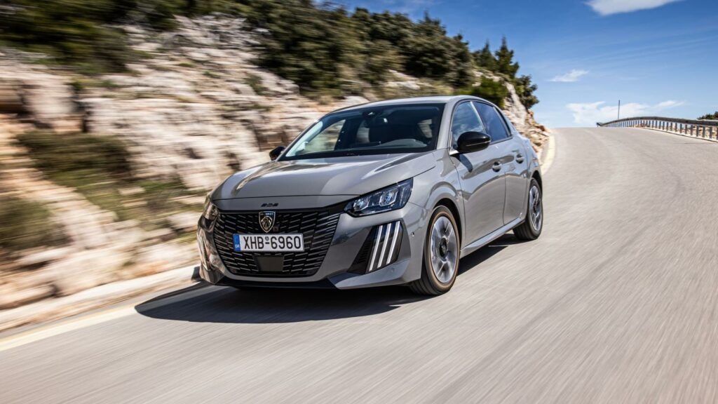 Peugeot 208 Hybrid 100 e-DCS6: Ανανεωμένο και με προσθήκη ήπιου υβριδικού συστήματος