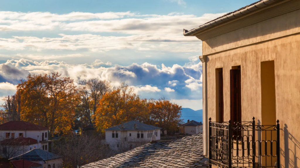 Το φετινό Πάσχα μπορεί να άργησε να έρθει, αλλά σε πολλές περιπτώσεις για τις πληρότητες αυτό είναι ευεργετικό, καθώς συμπίπτει σε πολλές περιοχές με την έναρξη της τουριστικής περιόδου .