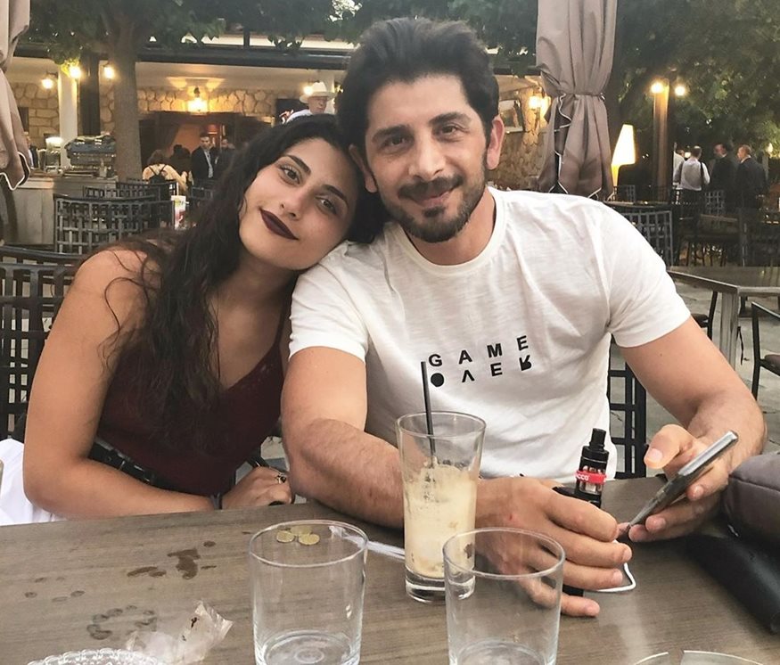 Χρήστος Σπανός για τη σύζυγό του: Στην αρχή είχα φάει απόρριψη, είχα φάει χυλόπιτα