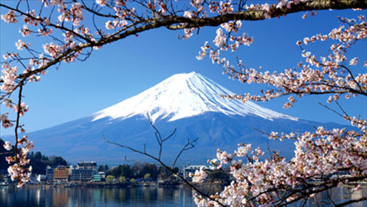 Ιαπωνία: Φράχτη που θα εμποδίζει τη θέα προς το όρος Φούτζι θα εγκαταστήσουν οι αρχές