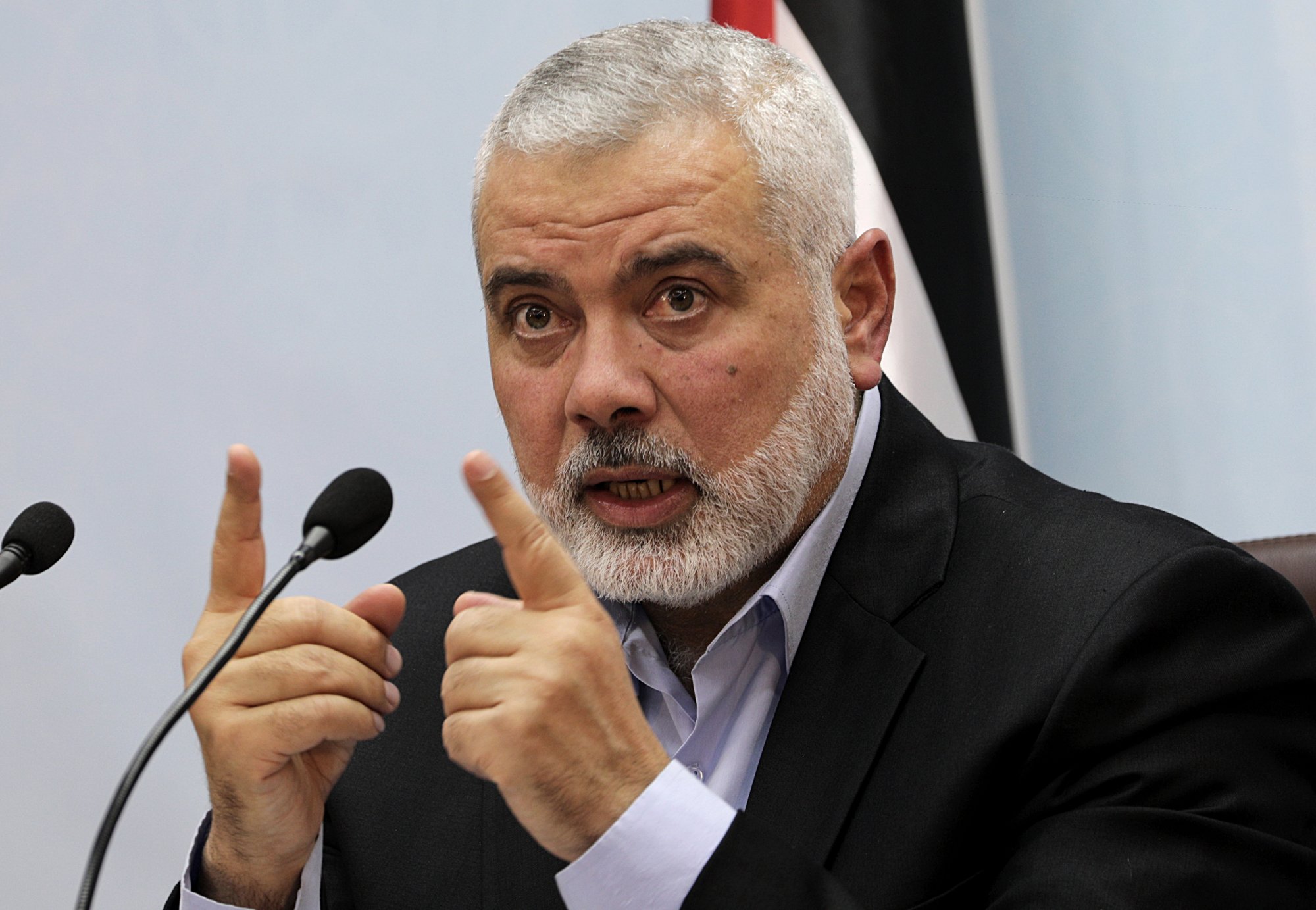 Ισμαήλ Χανίγια: Η Χαμάς εξετάζει με «θετικό πνεύμα» την προτεινόμενη εκεχειρία