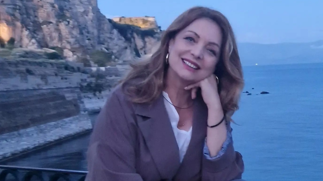 Άντζελα Γκερέκου: Στην Κέρκυρα για το Πάσχα η ηθοποιός