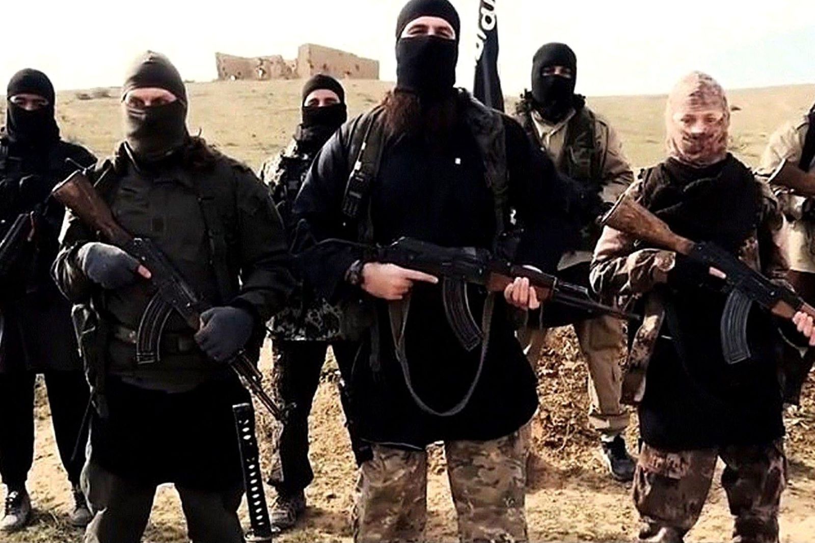 Συρία: Ο ISIS σκότωσε τουλάχιστον 15 φιλοκυβερνητικούς μαχητές σε επιθέσεις κατά στρατιωτικών θέσεων