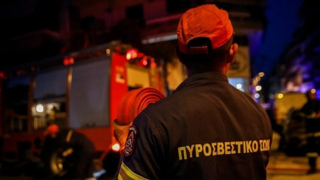 Πήλιο: Φωτιά στο Μούρεσι - Στο σημείο πνέουν ισχυροί άνεμοι