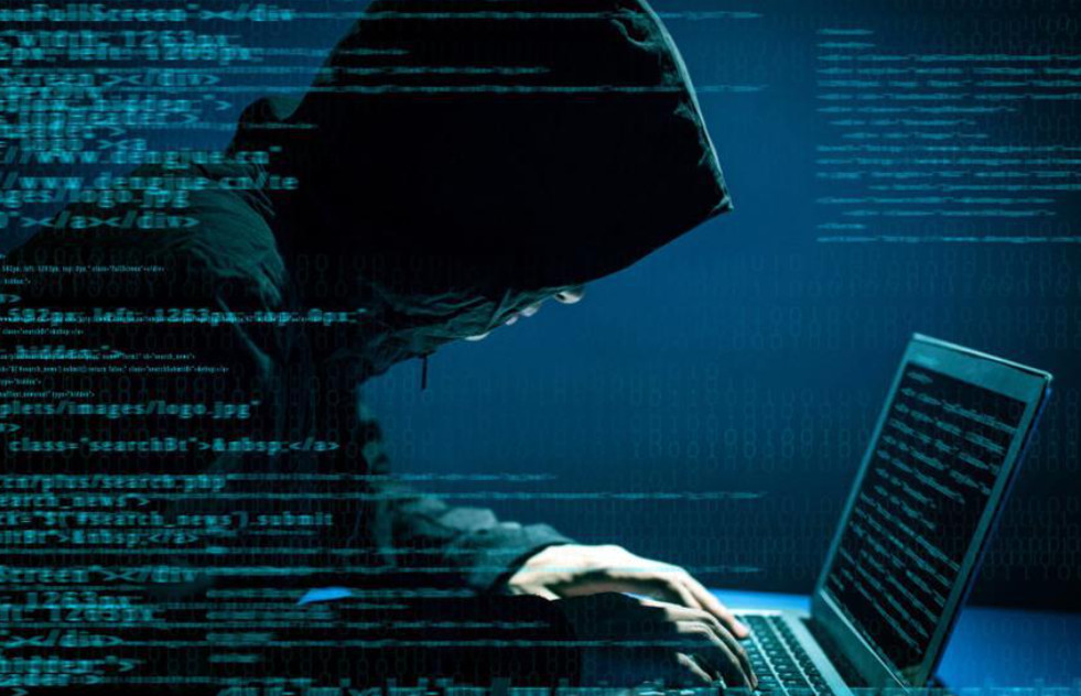 Πολωνία: Καταδικάζει τις ρωσικές κυβερνοεπιθέσεις - «Ήμασταν κι εμείς στόχος»