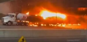 ΗΠΑ: Τρομακτικό τροχαίο κάτω από τη γέφυρα του Κονέκτικατ