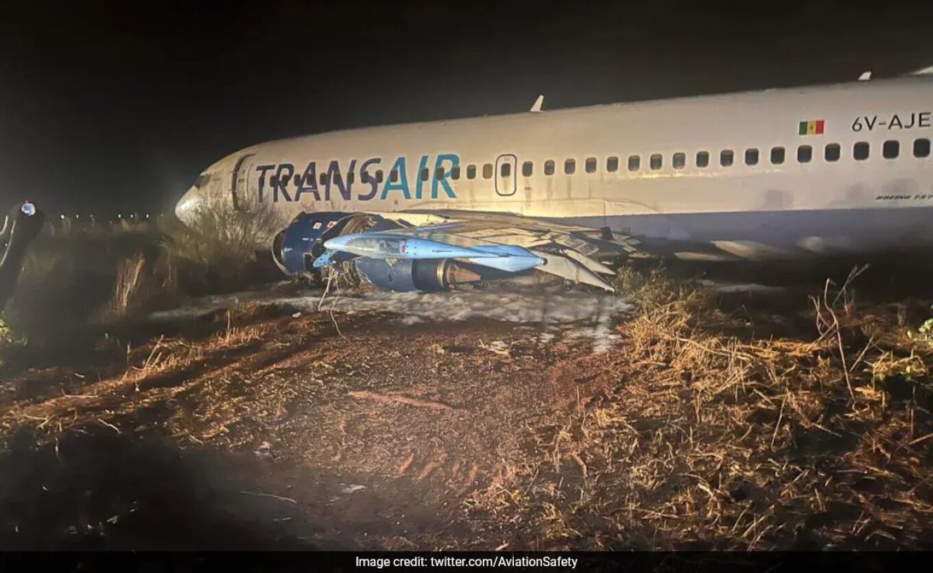 Σενεγάλη: Boeing 737 παρουσίασε πρόβλημα στην απογείωση και βγήκε εκτός διαδρόμου - 11 τραυματίες