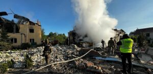 Πόλεμος στην Ουκρανία: Οι Ρώσοι εξαπέλυσαν χερσαία επίθεση στο Χάρκοβο