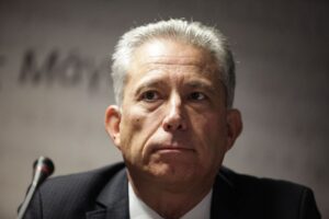 Κώστας Χρυσόγονος: Ο Κασσελάκης είναι ο Μαυρογιαλούρος του 2024 - Υπόσχεται τα πάντα στους πάντες