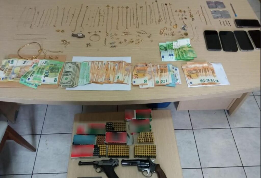 Κρήτη: Στο πλοίο συνελήφθησαν οι δράστες διαρρήξεων