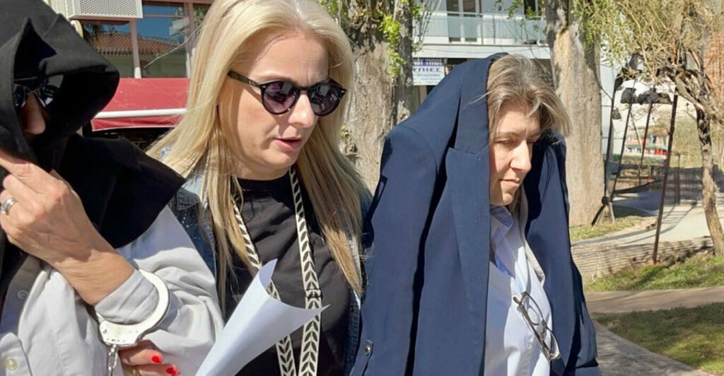 Χαλκίδα: Στη φυλακή η προϊσταμένη της ΔΟΥ και μία υπάλληλος για το κύκλωμα εκβιαστών