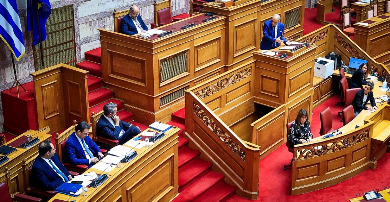 Κόντρα Μητσοτάκη – Βελόπουλου στη Βουλή: «Σε δύο λεπτά προλάβατε να πείτε απίστευτα ψέματα» είπε ο πρωθυπουργός