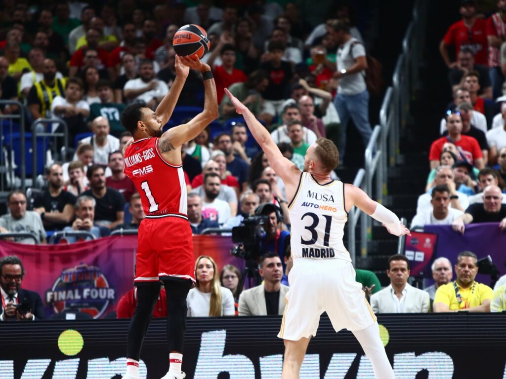 Euroleague: Ρεάλ – Ολυμπιακός 87-76: Ο Θρύλος ήθελε αλλά δεν μπορούσε! – Η «βασίλισσα» πέρασε στον τελικό και θα αντιμετωπίσει τον Παναθηναϊκό