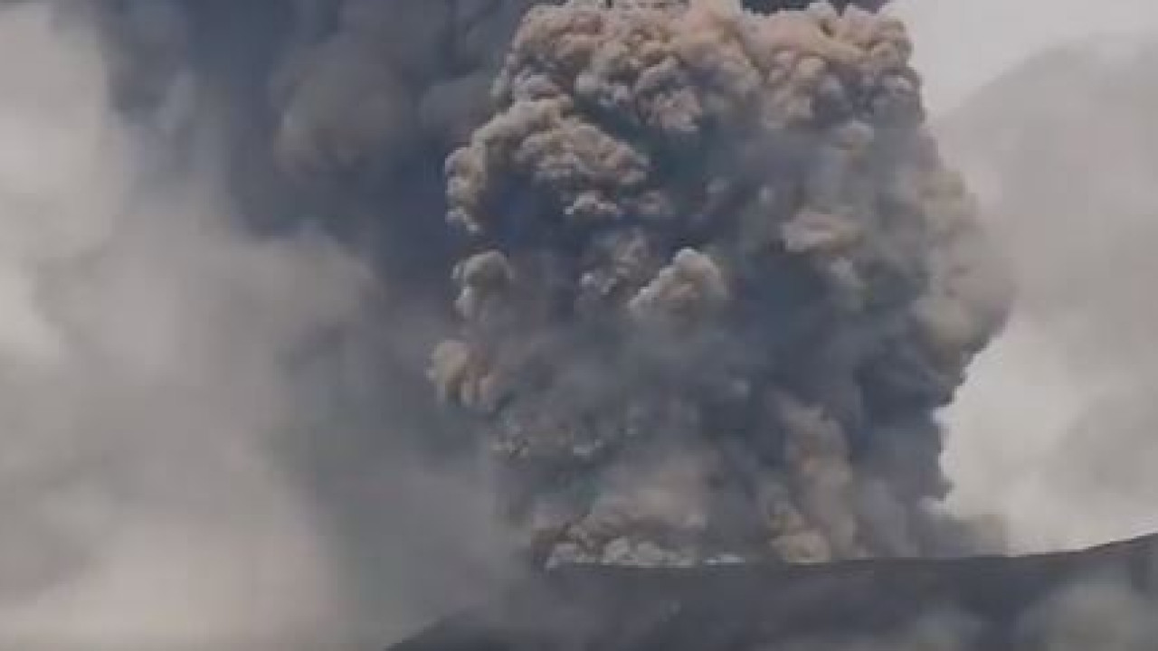 Ινδονησία: Εξερράγη ξανά το ηφαίστειο Μαράπι