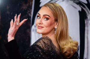 Adele: Έξαλλη με ομοφοβικό θεατή - Αν δεν έχεις τίποτα καλό να πεις, σκάσε - Δείτε βίντεο