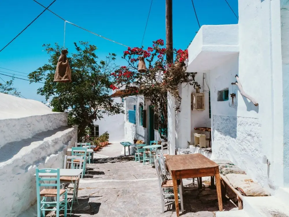 Μικρότερη εφέτος η έξοδος το τριήμερο του Αγίου Πνεύματος - Κερδισμένοι οι προορισμοί "outsiders"