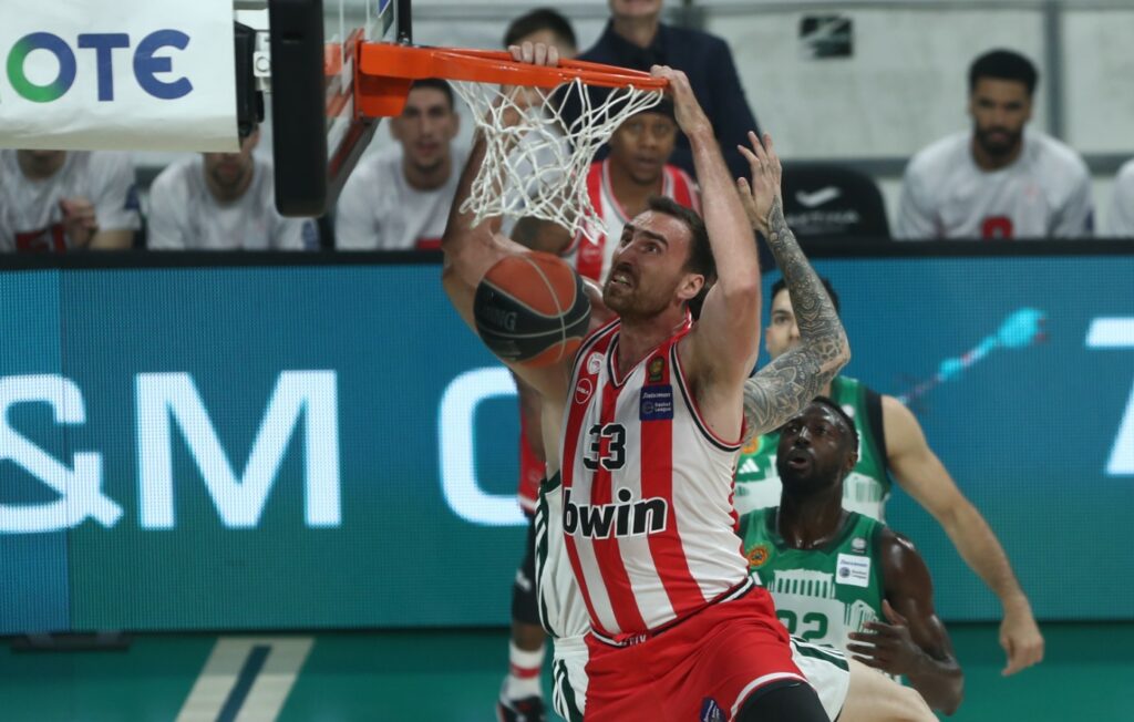 Παναθηναϊκός – Ολυμπιακός 84-89: Θρυλικό break στην πρεμιέρα των τελικών