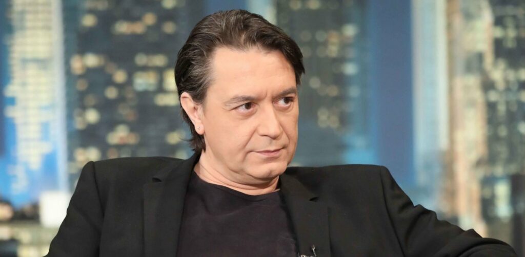 Γιάννης Κότσιρας: Θαυμάζω πολύ τους ράπερ, τους θεωρώ σύγχρονους ποιητές