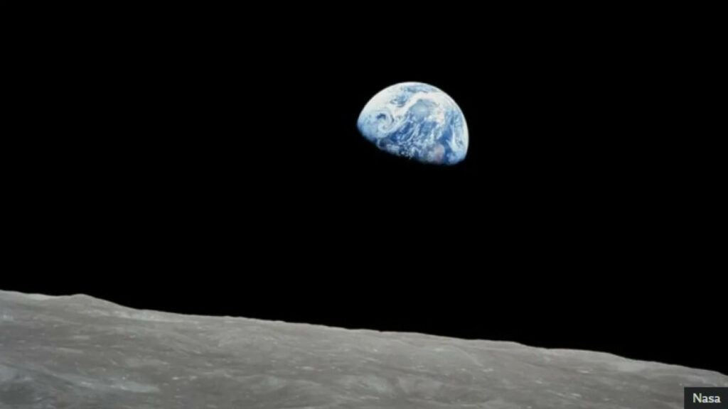 Ο αστροναύτης της Nasa που τράβηξε την εμβληματικότερη φωτογραφία της Γης πέθανε σε αεροπορικό δυστύχημα