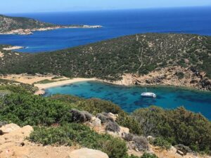 Τα 16 ελληνικά νησιά που σε χαλαρώνουν και σε αποφορτίζουν αναδεικνύει σε δημοσίευμά του το βρετανικό περιοδικό Times.