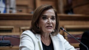 Μπακογιάννη για Σαμαρά: «Θέλει να ρίξει δεύτερη φορά Μητσοτάκη αλλά δεν θα λειτουργήσει»